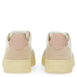 "MEDALIST LOW" SNEAKER