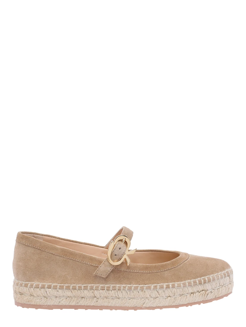 Gianvito Rossi Flat shoes Beige