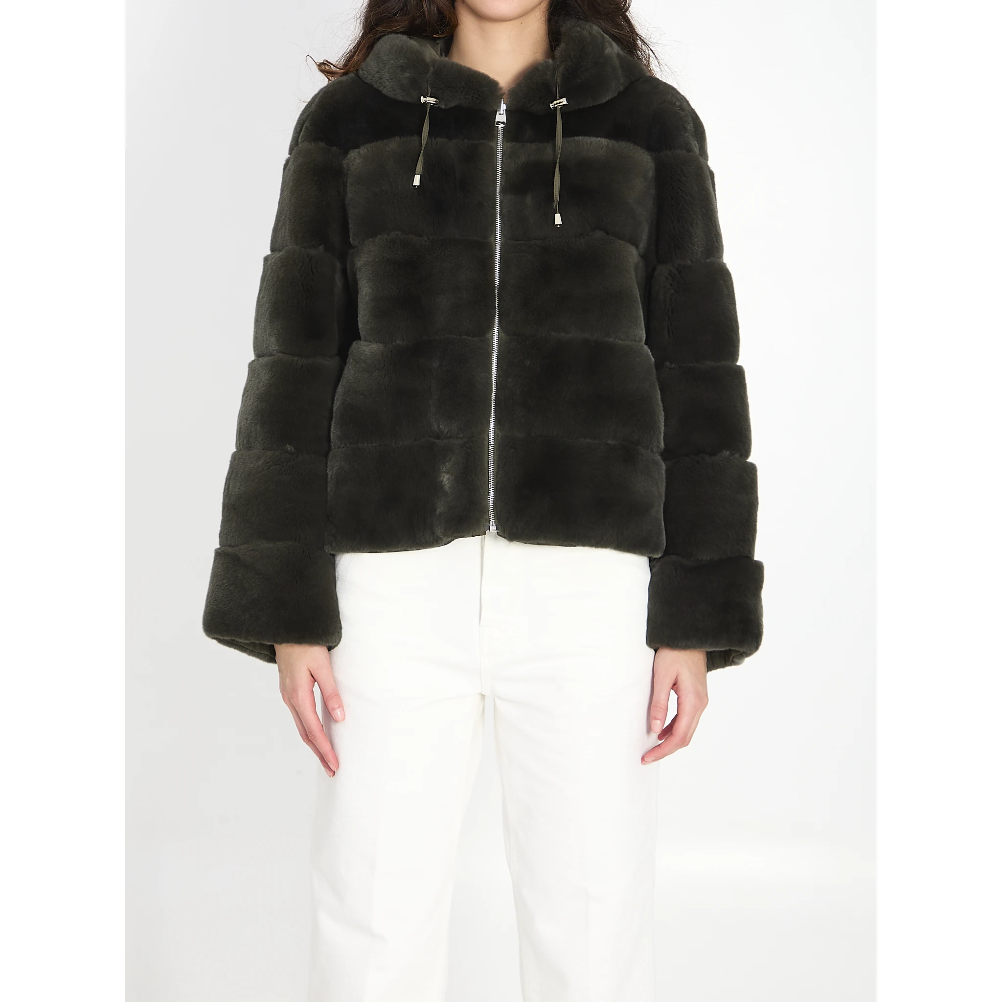 Reversible green fur