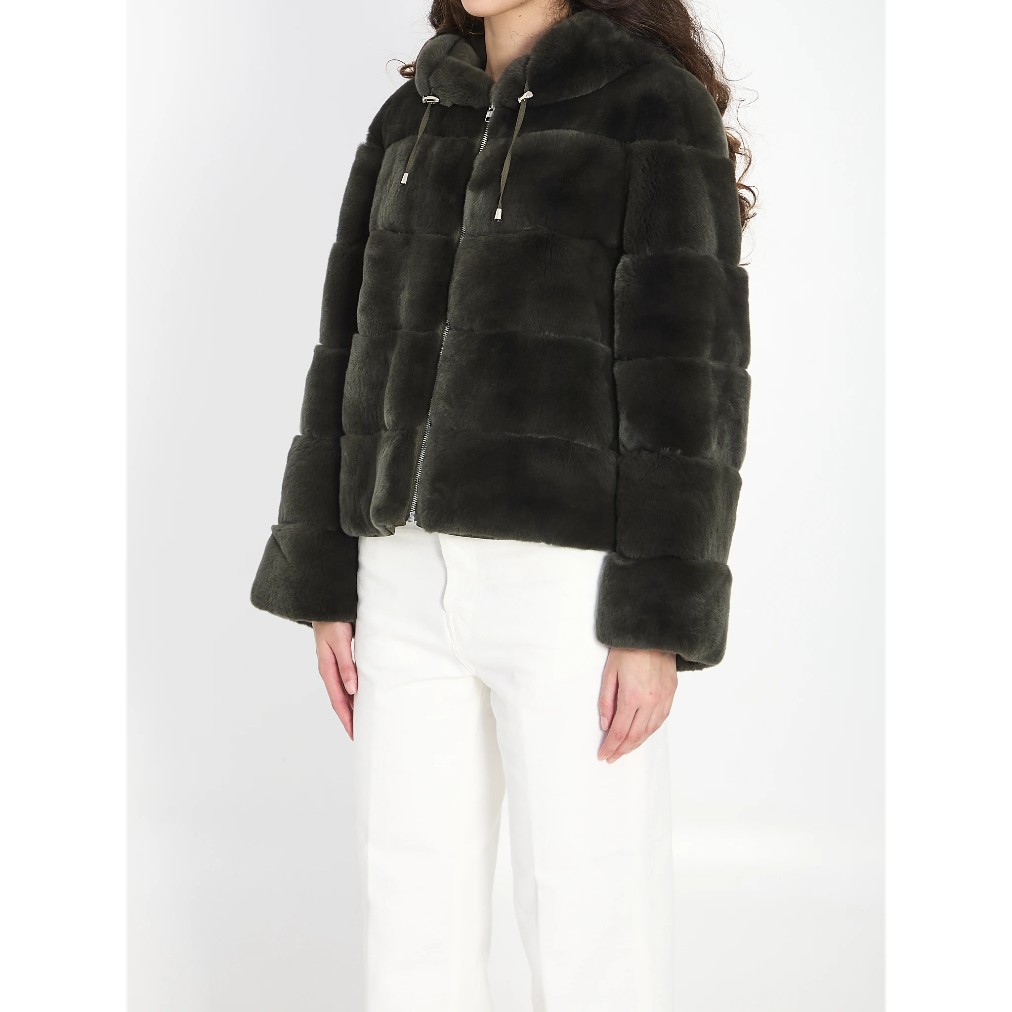 Reversible green fur