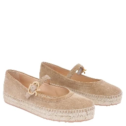 Gianvito Rossi Flat shoes Beige
