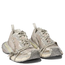 "3XL" sneakers