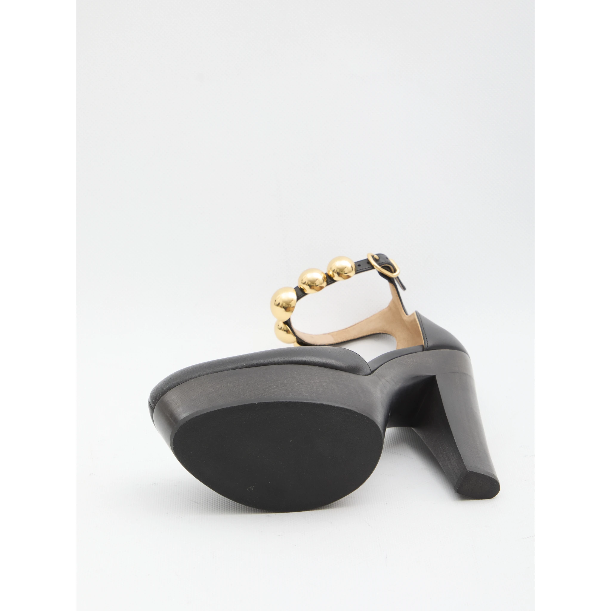 Lola platform pumps