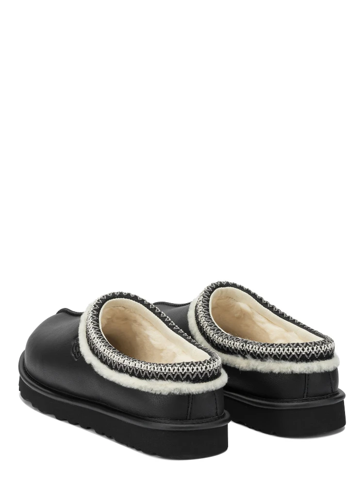 "Tasman" slippers