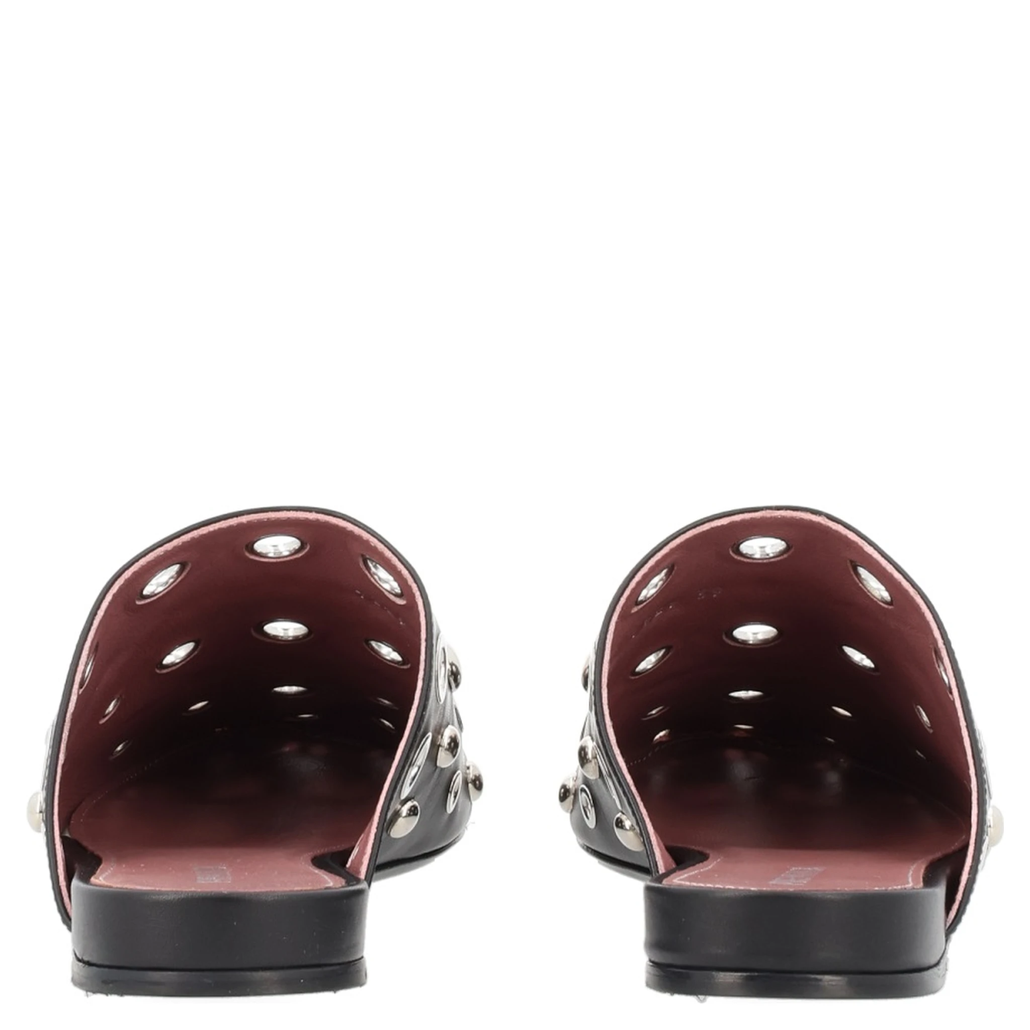 LEATHER SLIPPER WITH STUDS