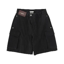 SHORTS WITH LOGO PATCH