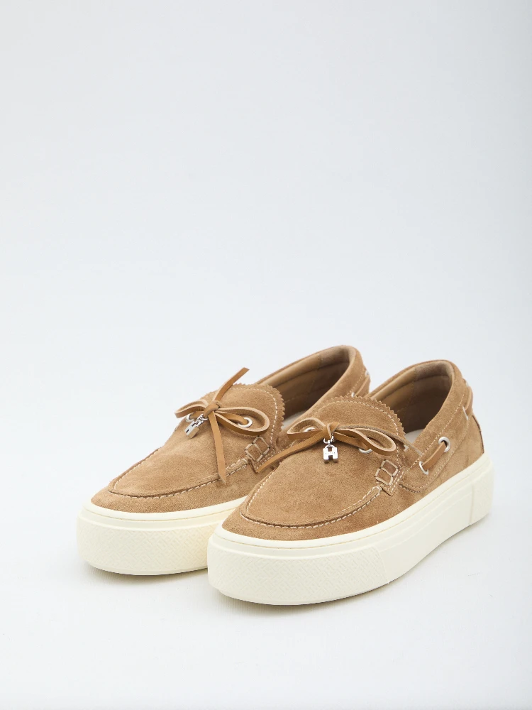 Hogan Crosswind boat shoes alternative