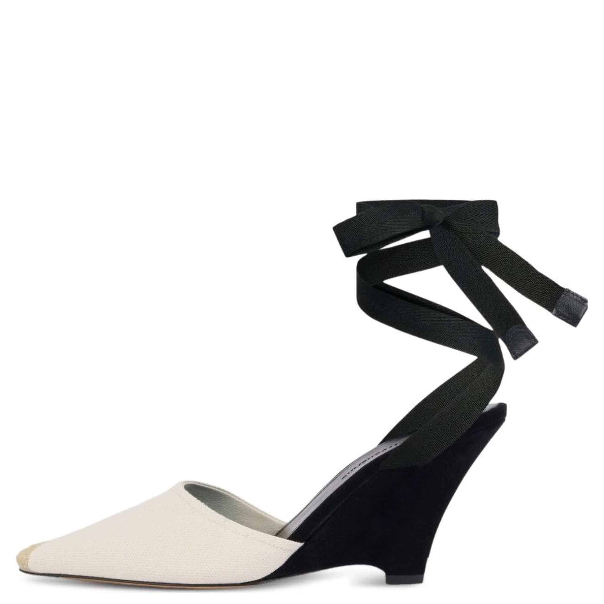 JACQUEMUS Sandals Beige
