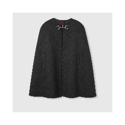 جاكيتات غوتشي رمادية