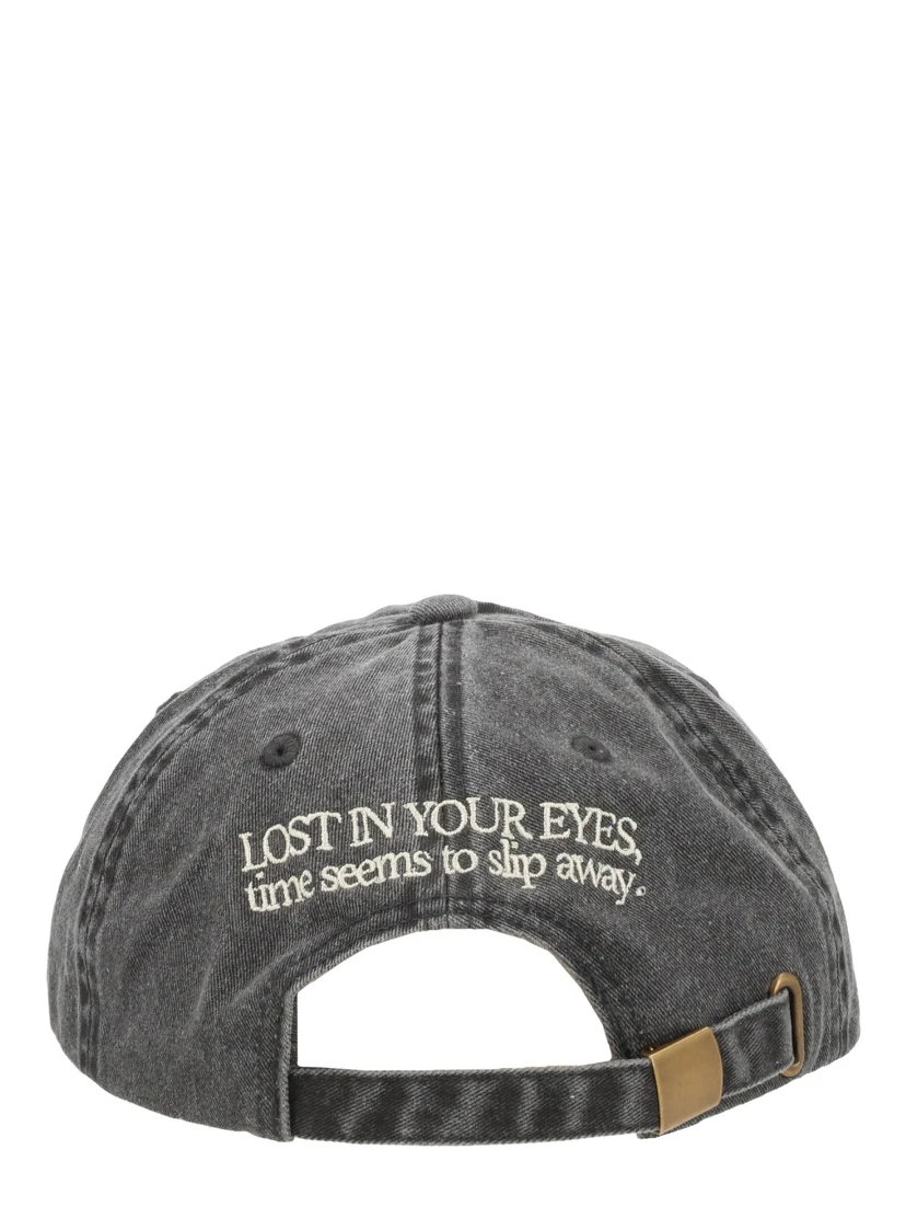 BASEBALL CAP WITH EMBROIDERY