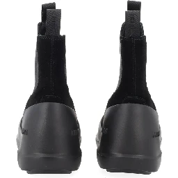 moon chelsea boot