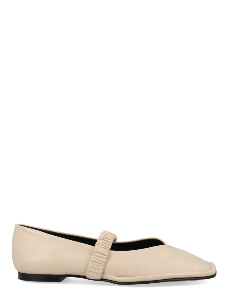 BALLERINA "LAUTAN"