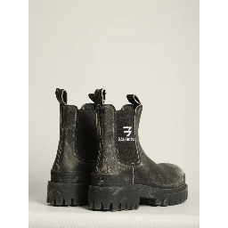 Chelsea Strike Boots