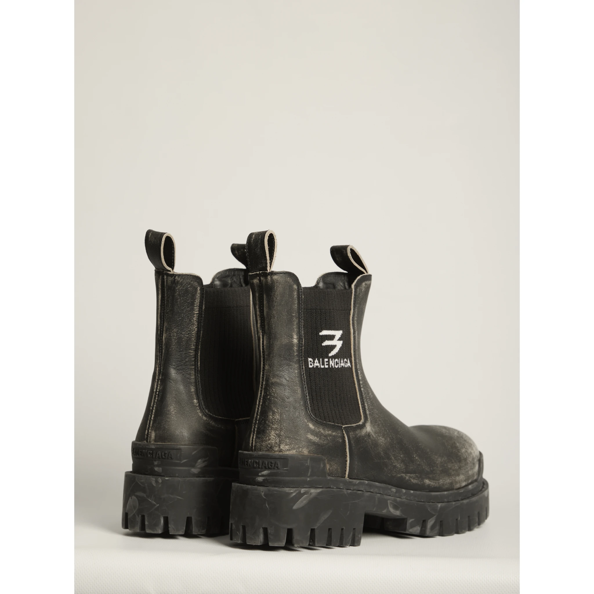 Chelsea Strike Boots