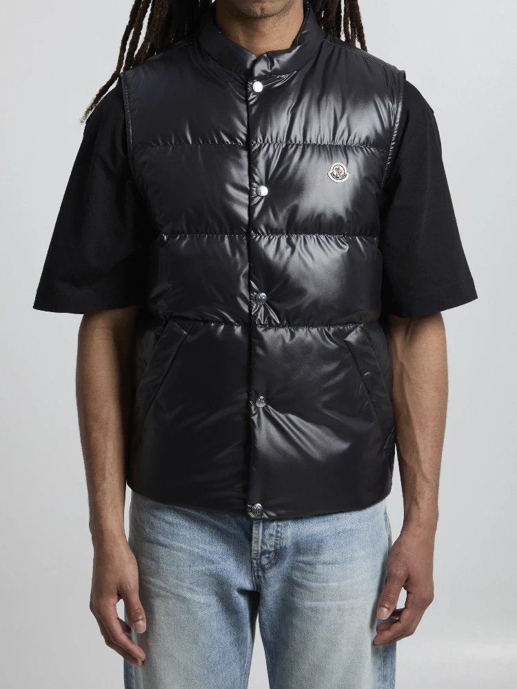 Restigo vest