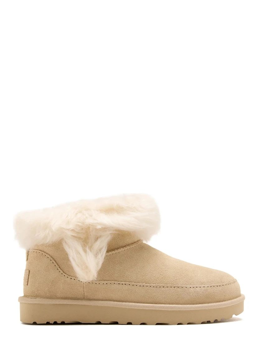 UGG Boots Beige