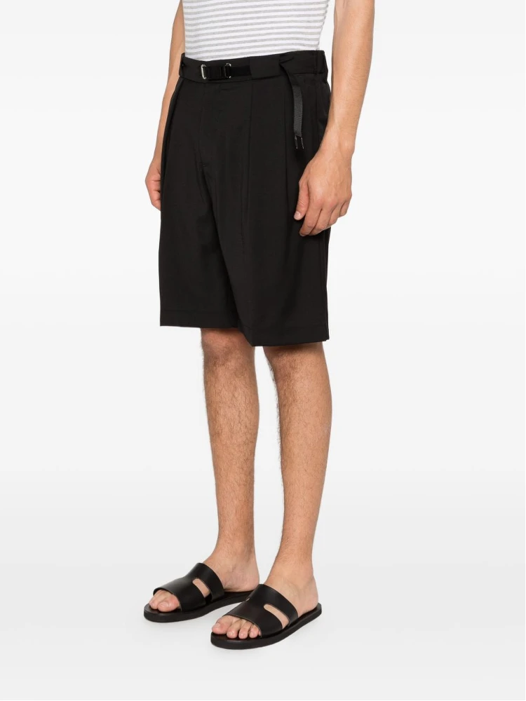 WHITE SAND Shorts Black alternative