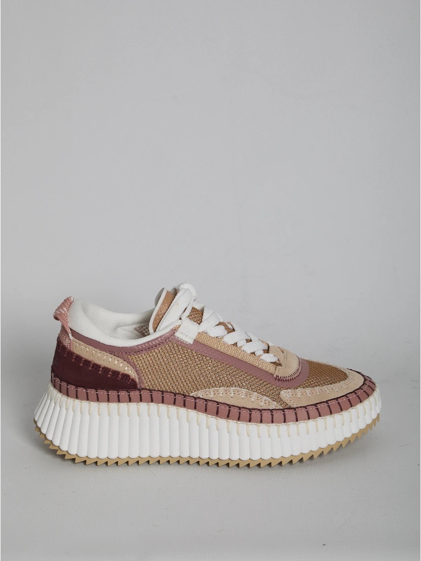 Nama sneakers