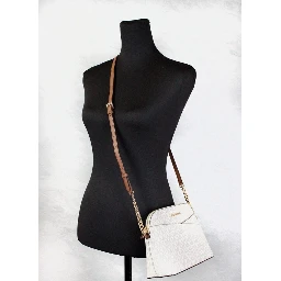 Michael Kors Women'S Back Slip Pocket Signature Canvas Crossbody Bag, Vanilla
