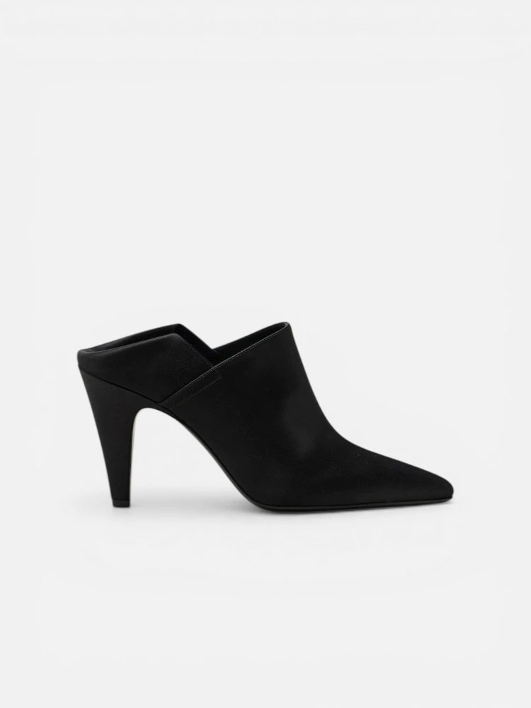 ALAÏA slippers