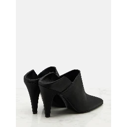 ALAÏA slippers