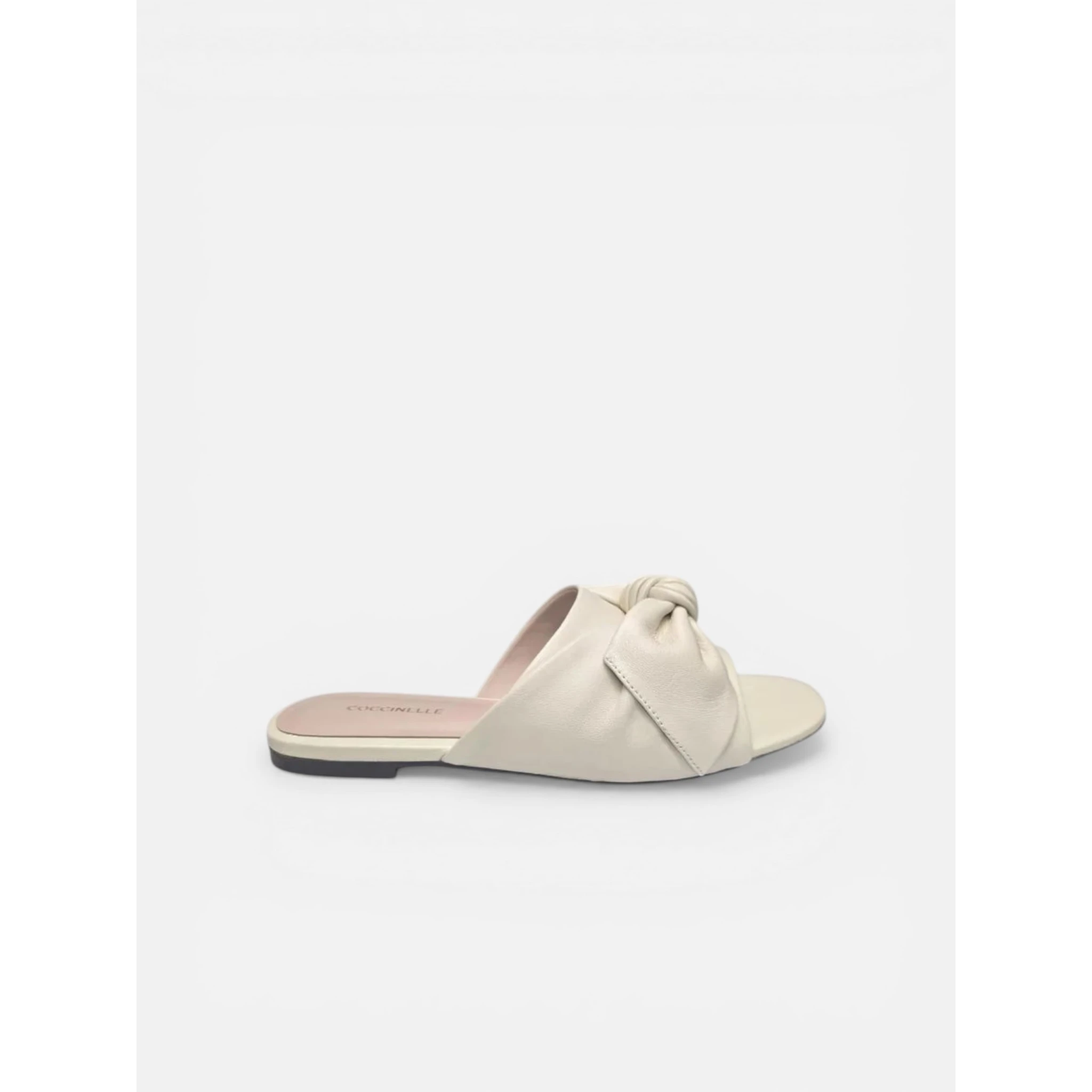 COCCINELLE slippers