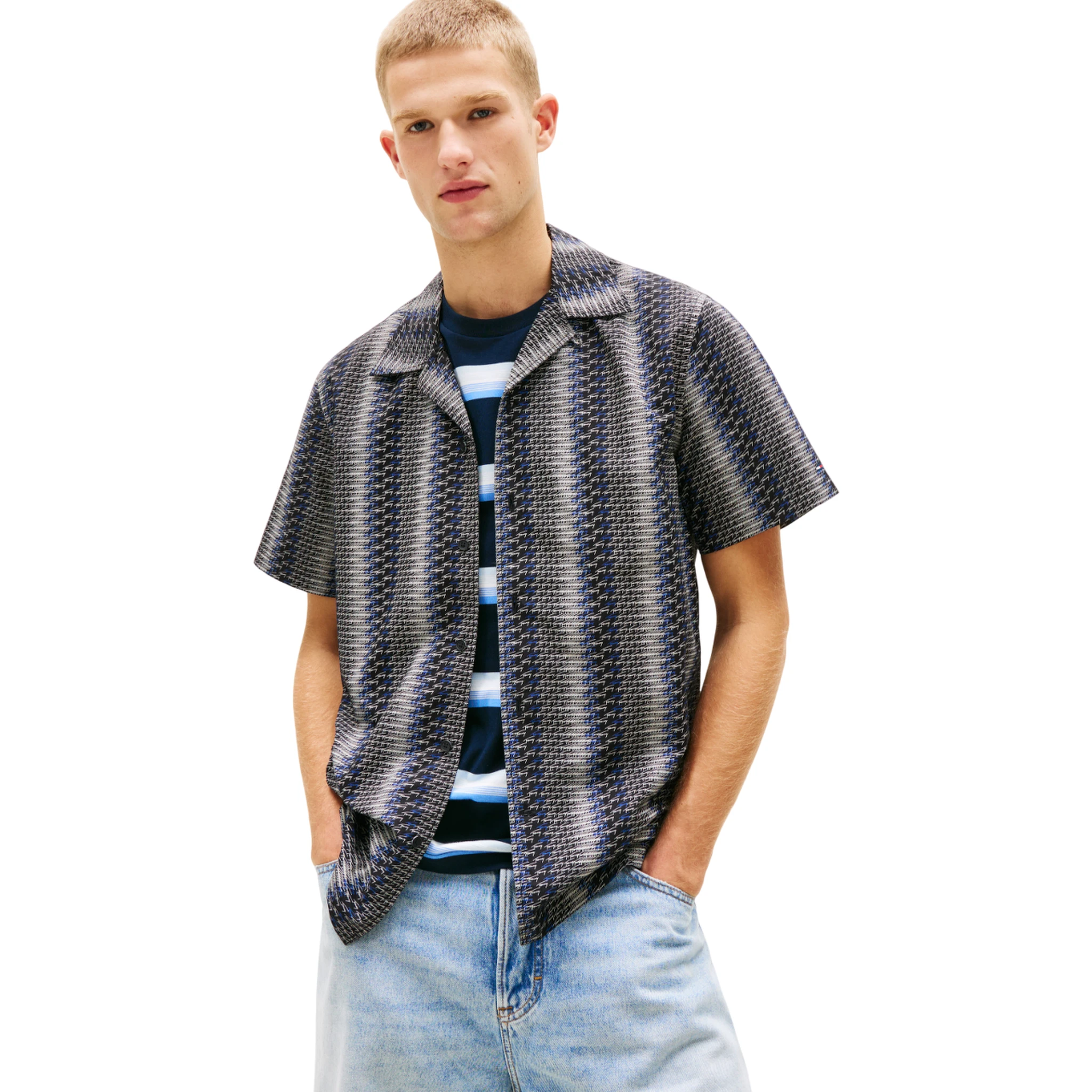 TOMMY JEANS  Shirts Black