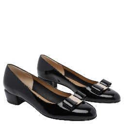 Ferragamo With Heel Black