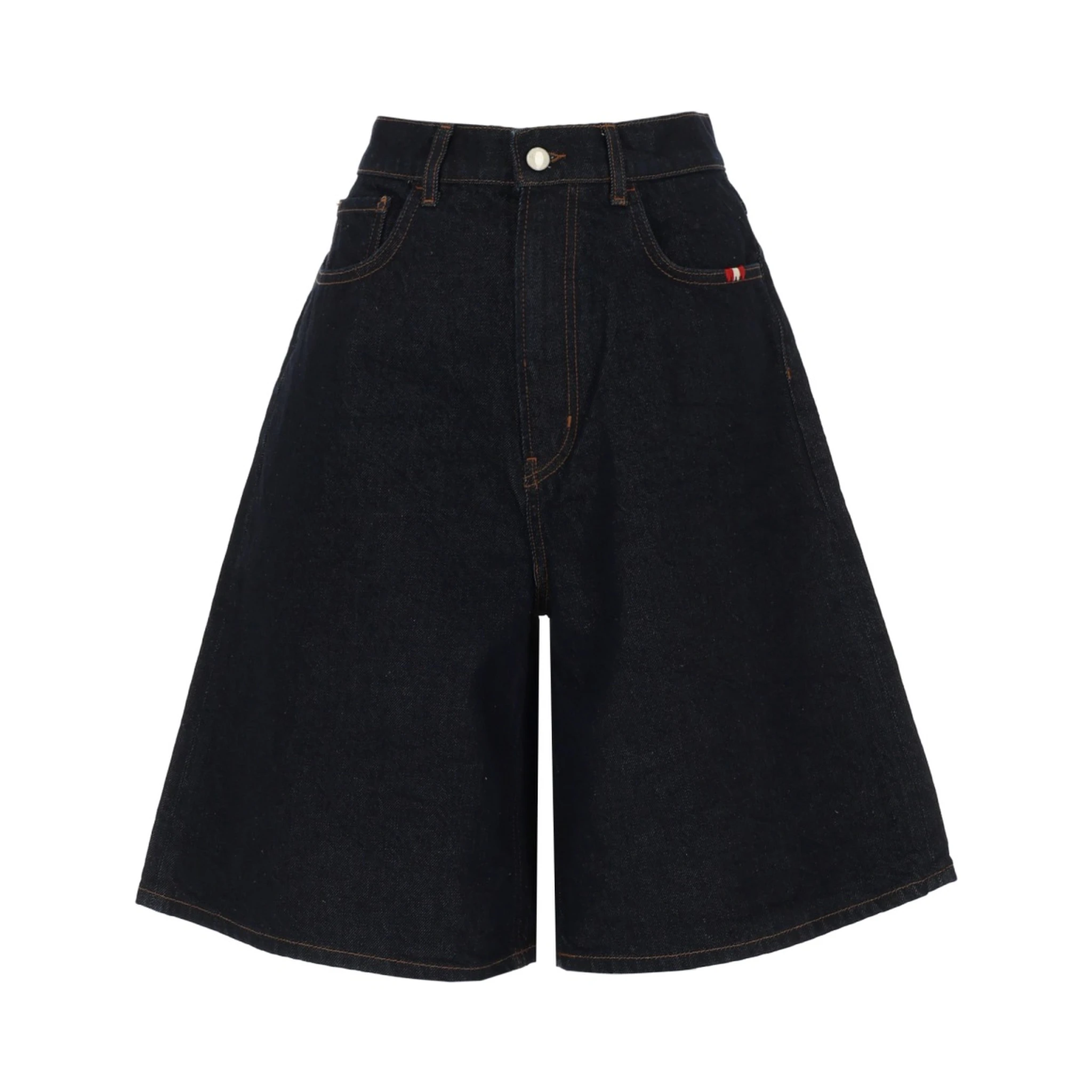 SHORTS IN DENIM