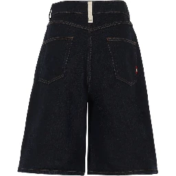 SHORTS IN DENIM