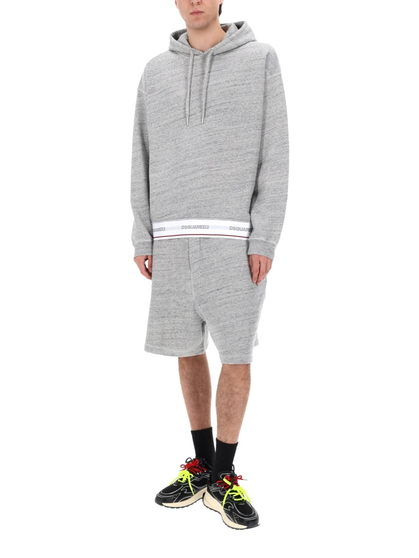 SHORTS "OVERSIZE" CON LOGO