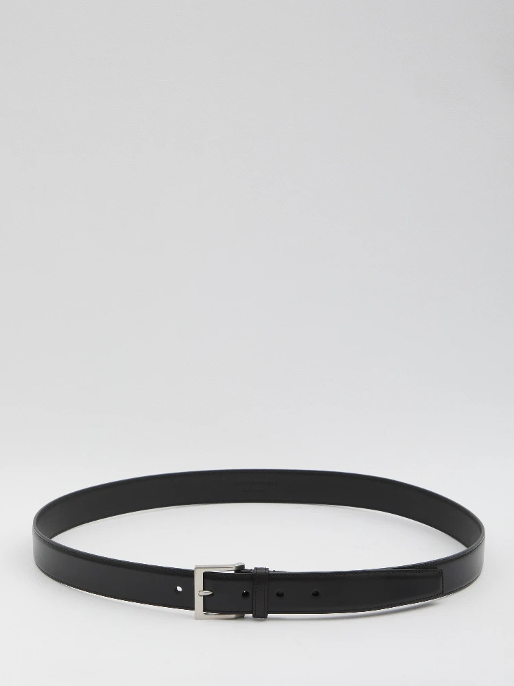 Belt with square buckle