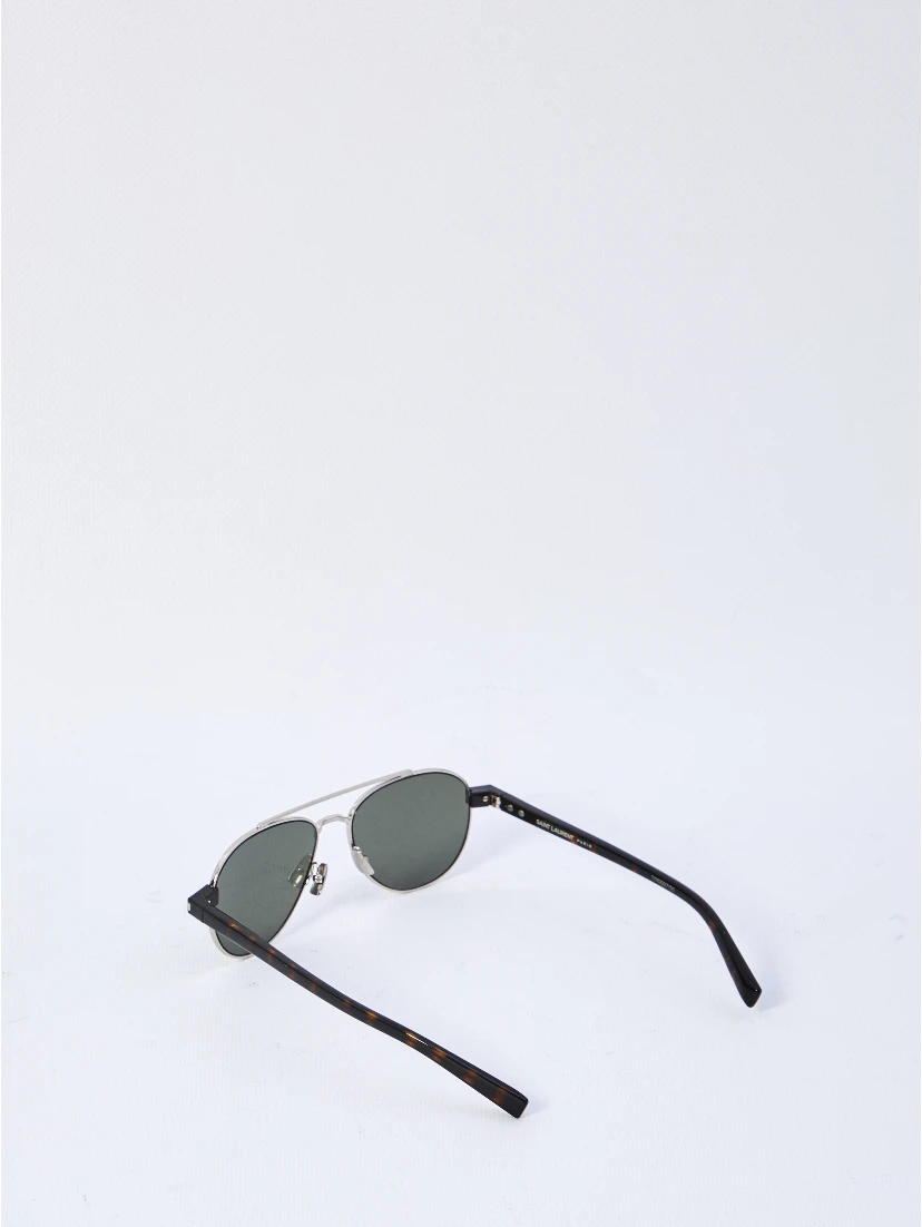 SL 843 sunglasses