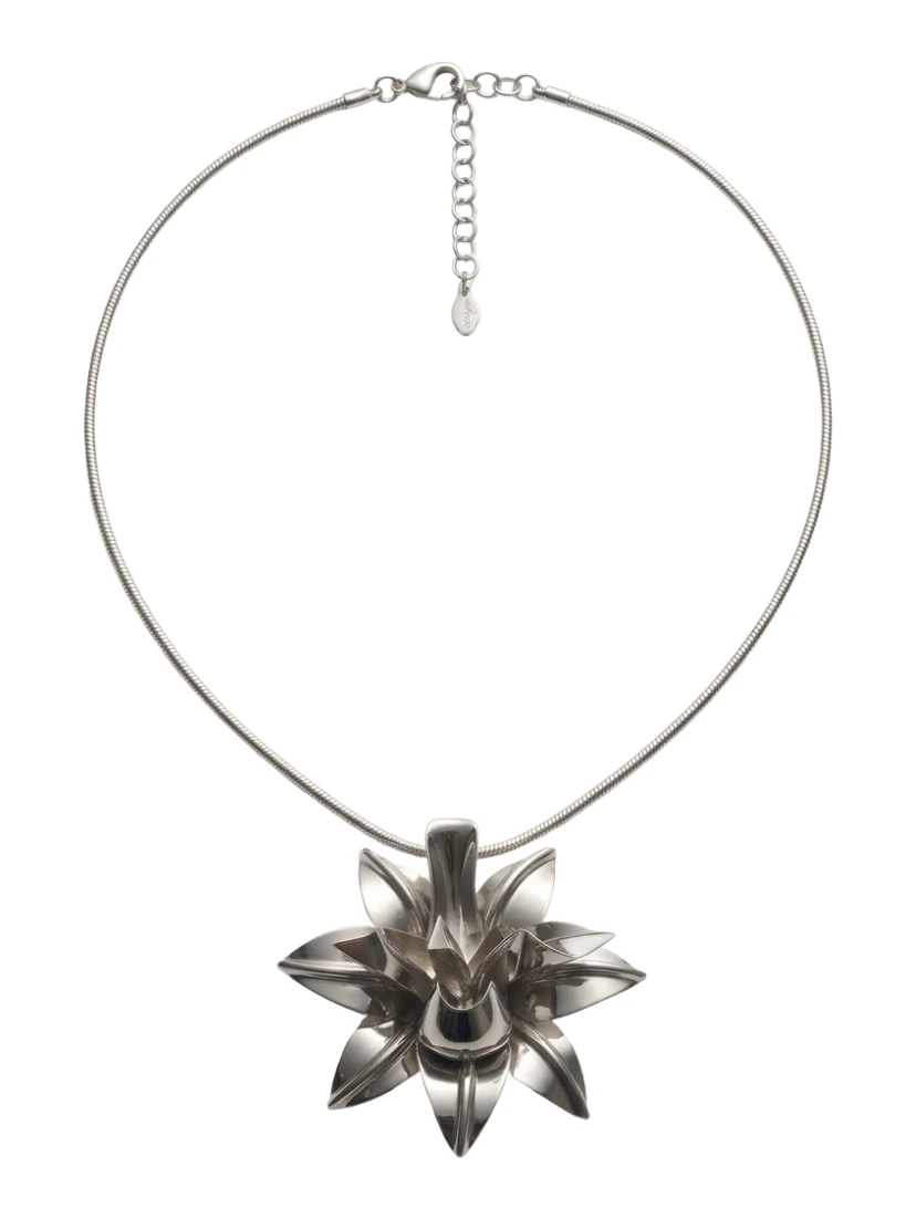 COLLIER