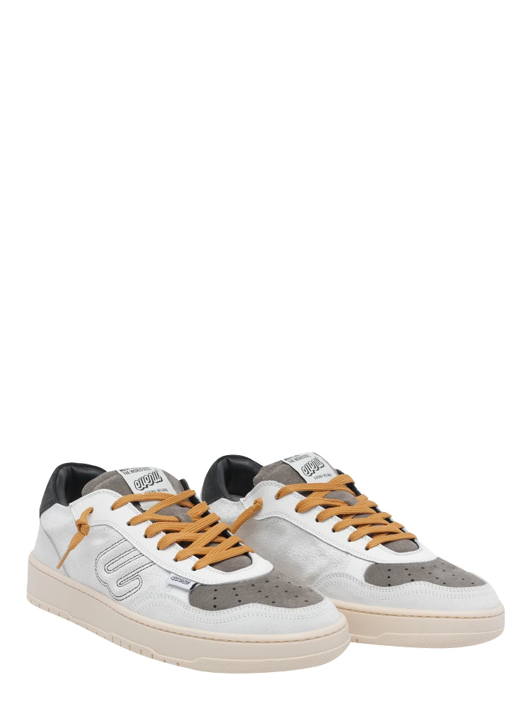 EVENU Sneakers alternative