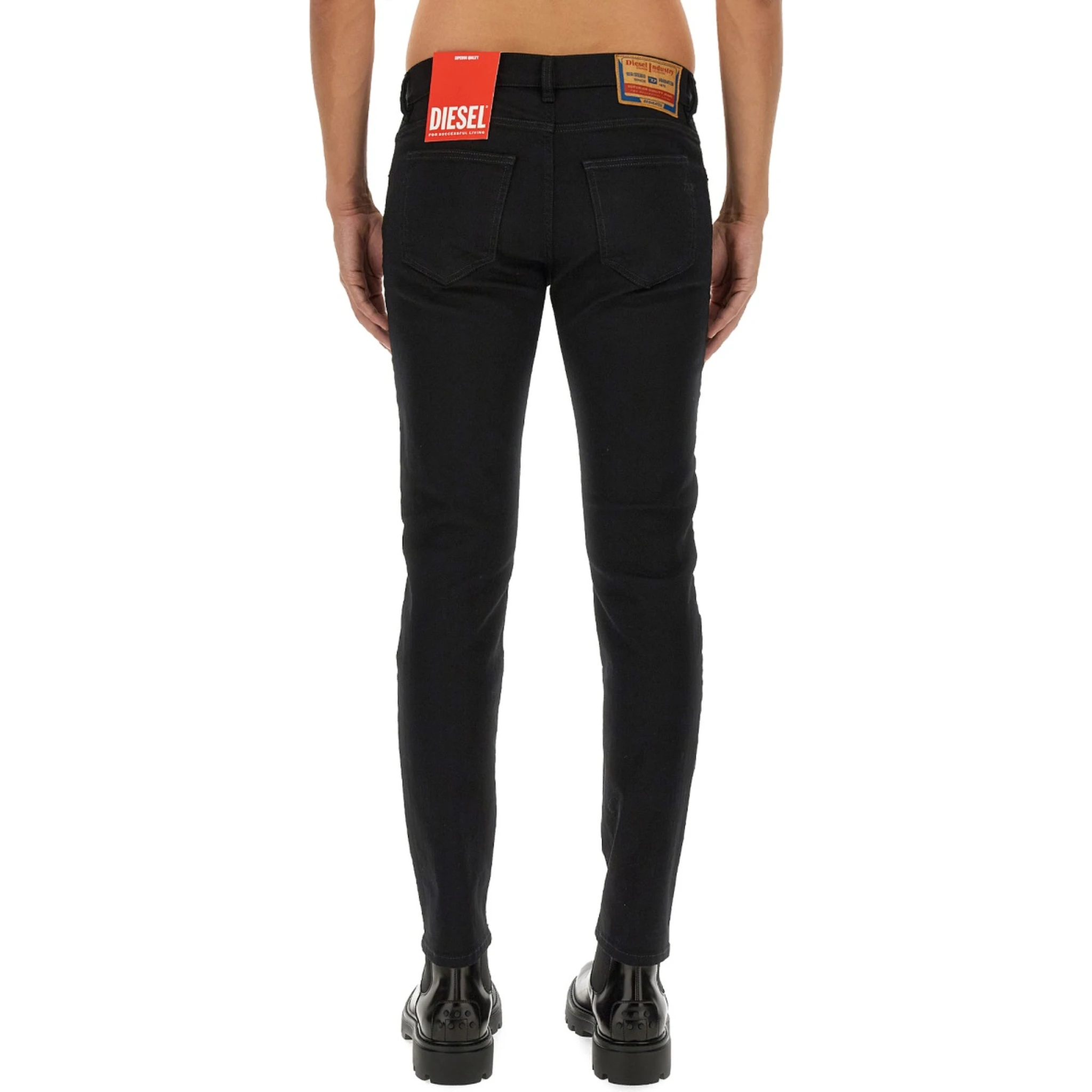 JEANS D-STRUKT