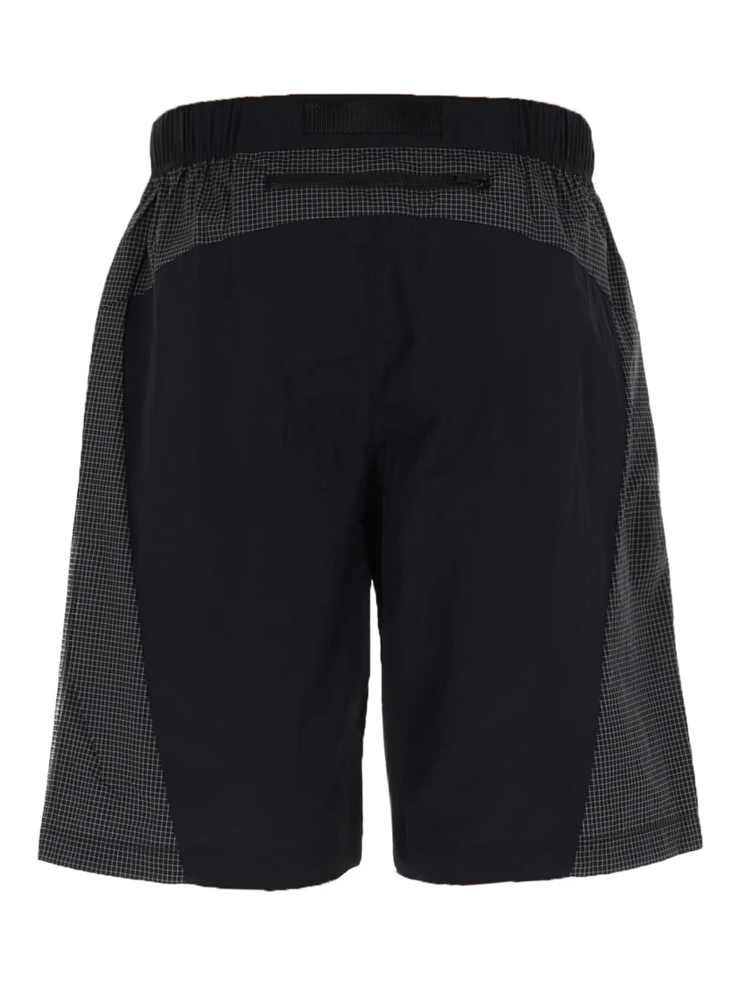 SHORTS CON CINTURA