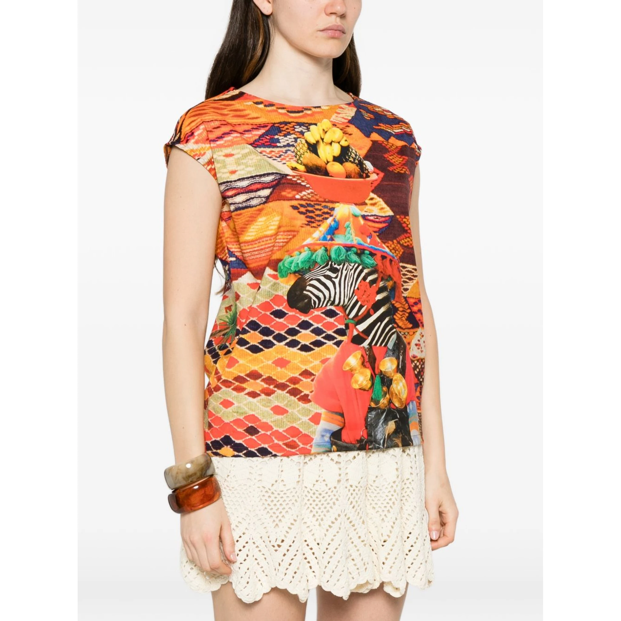 THE ARTISTYLIST Top