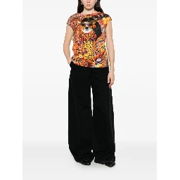 THE ARTISTYLIST Top