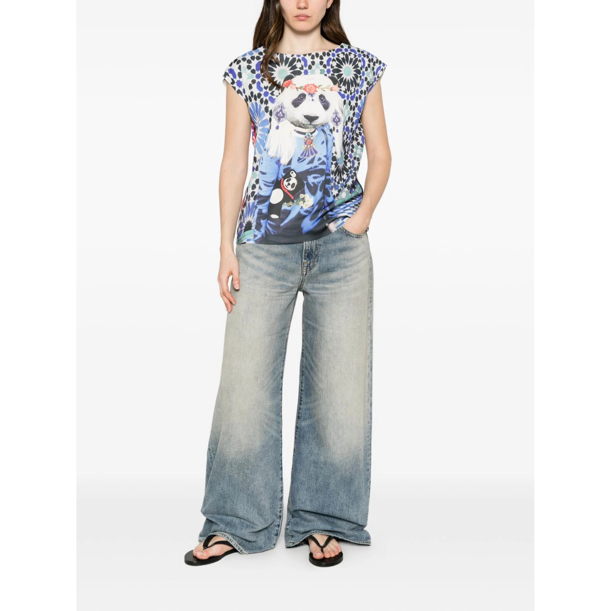 THE ARTISTYLIST Top