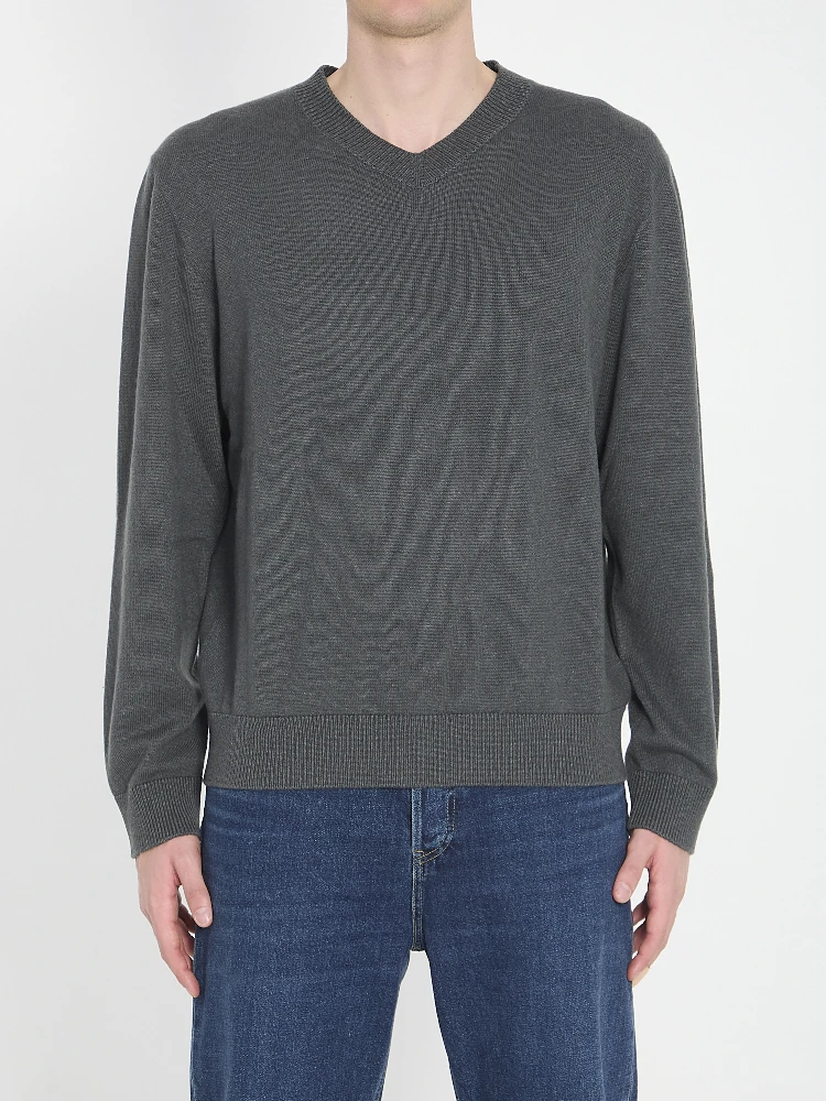Mamphis sweater