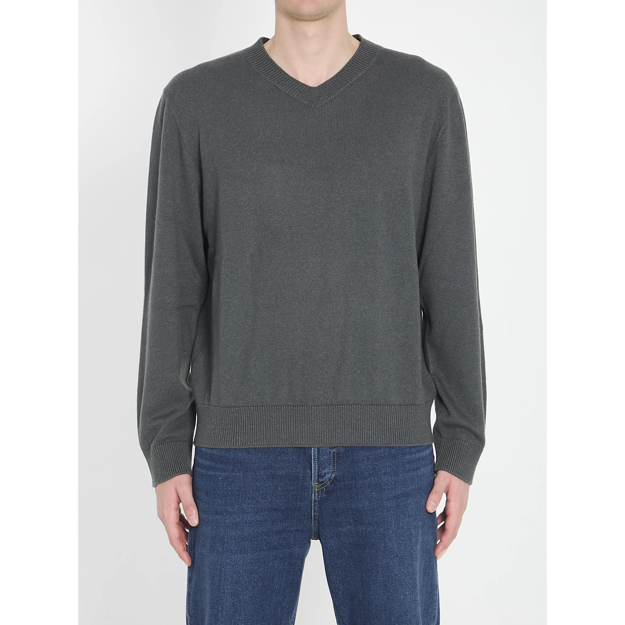 Mamphis sweater