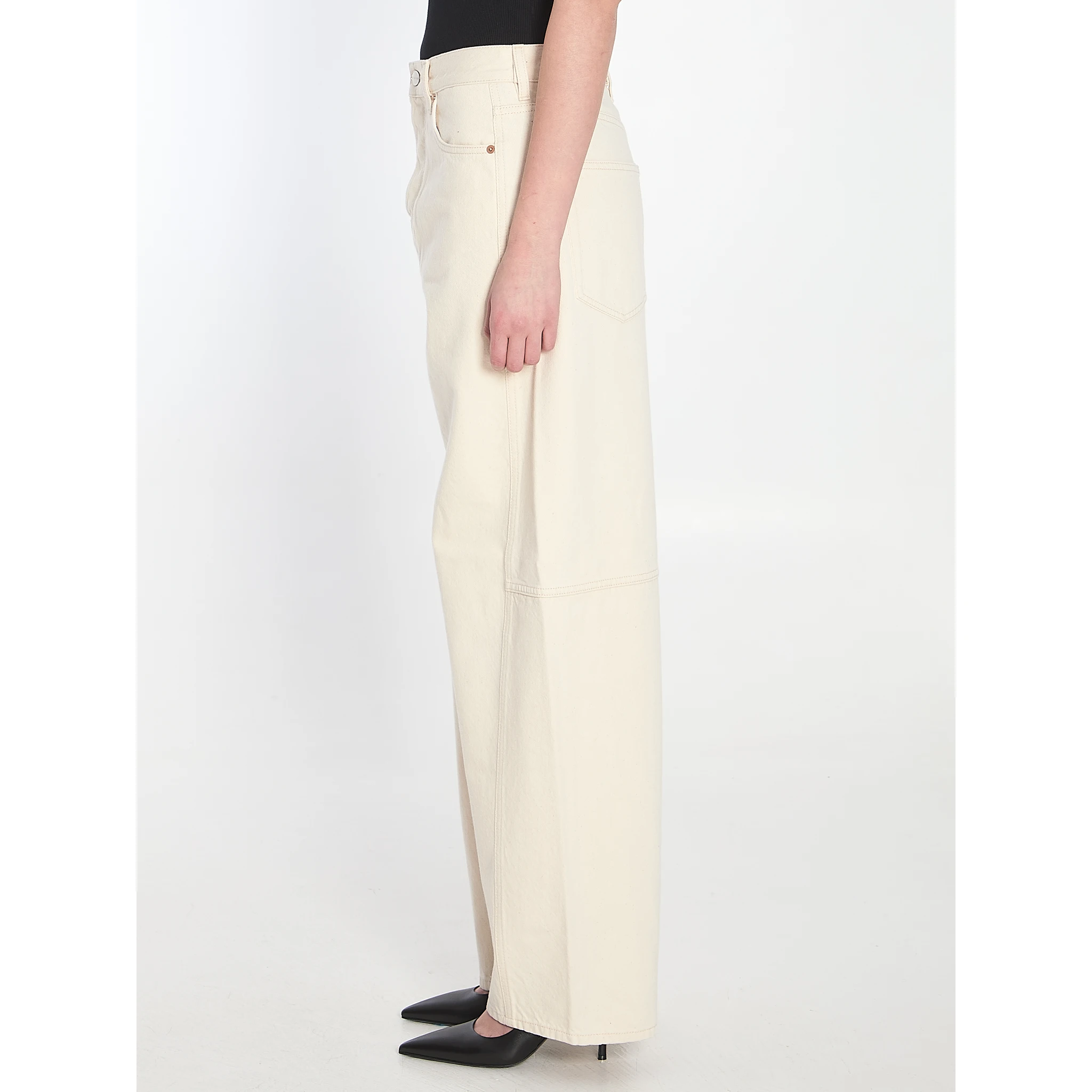 Balloon jeans