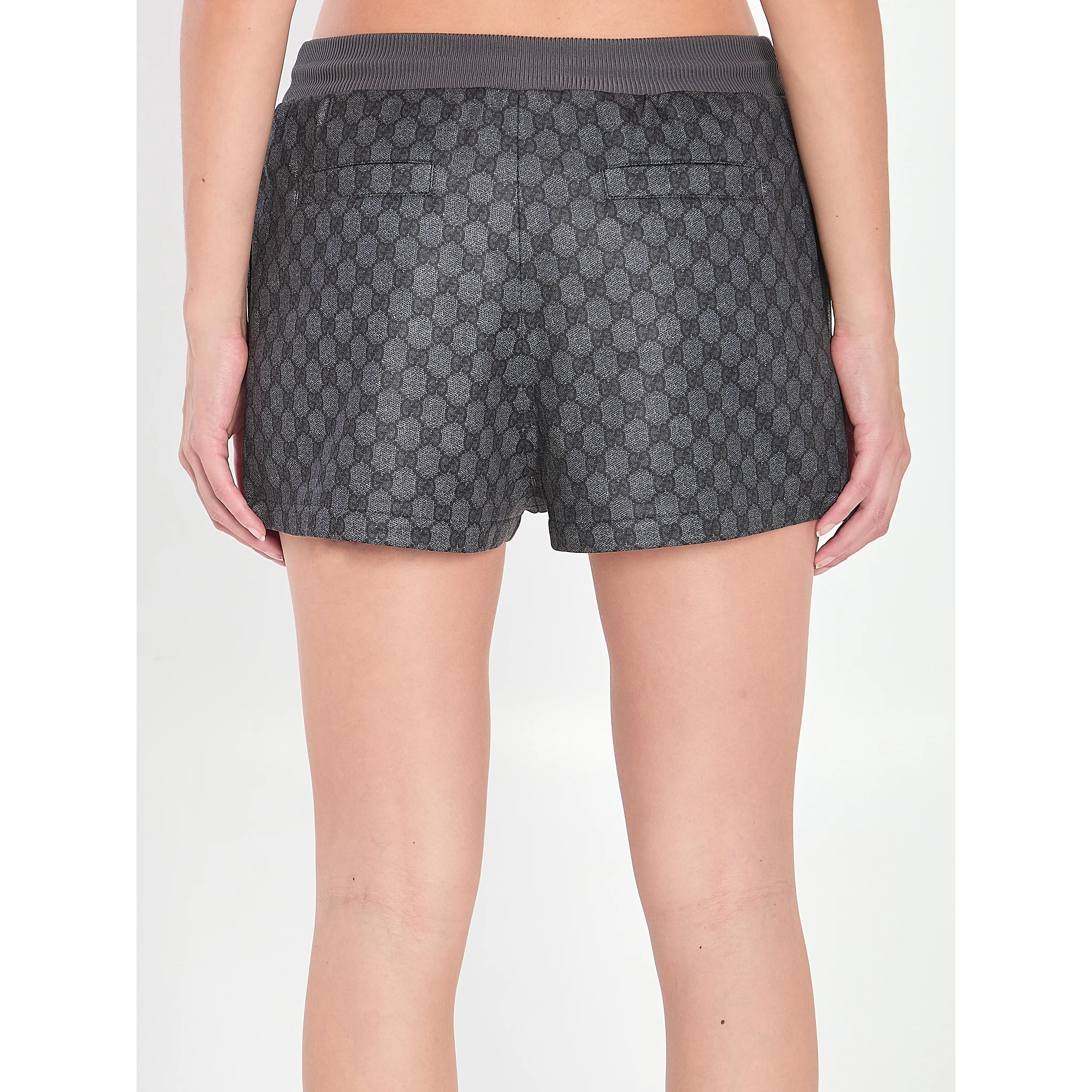 GG Shorts