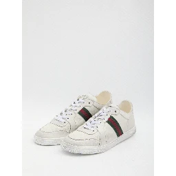 Stretch sneakers