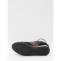 Sneakers Re-Motion