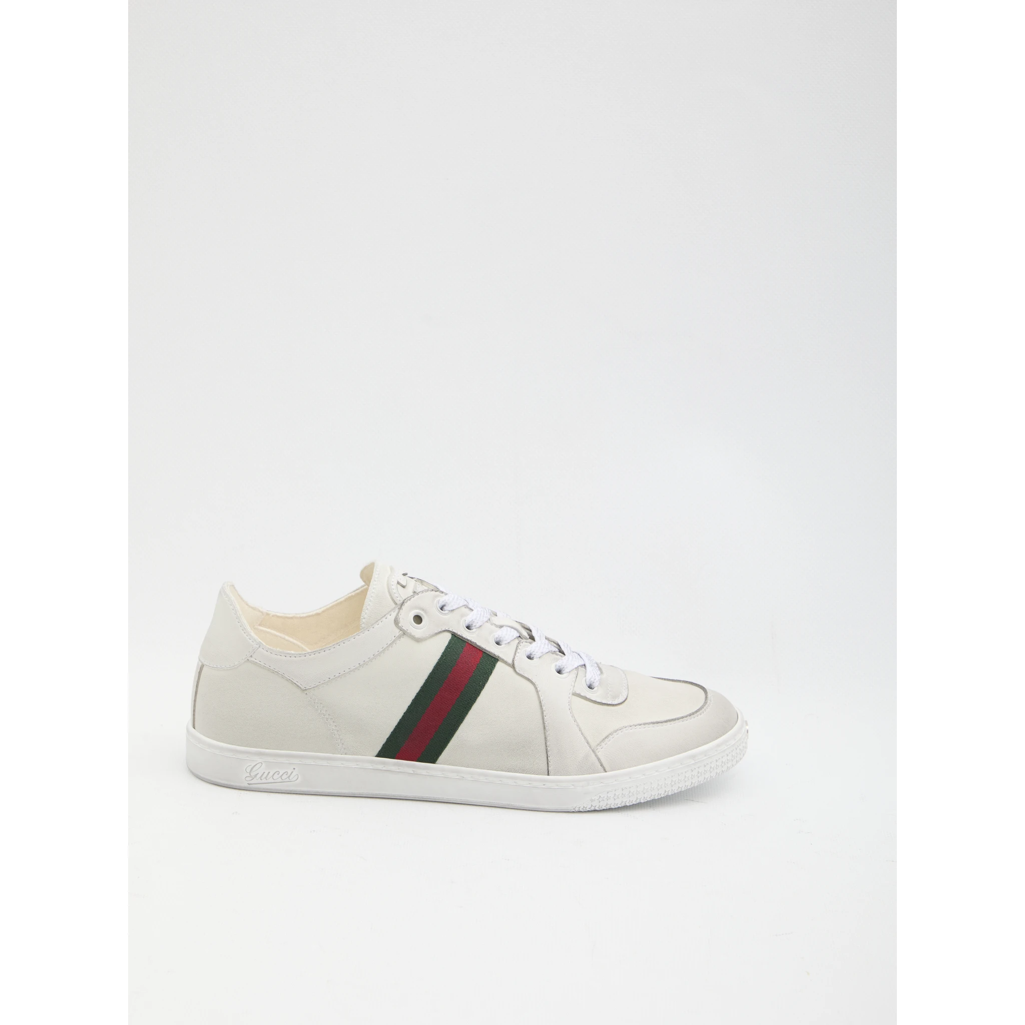 Stretch sneakers