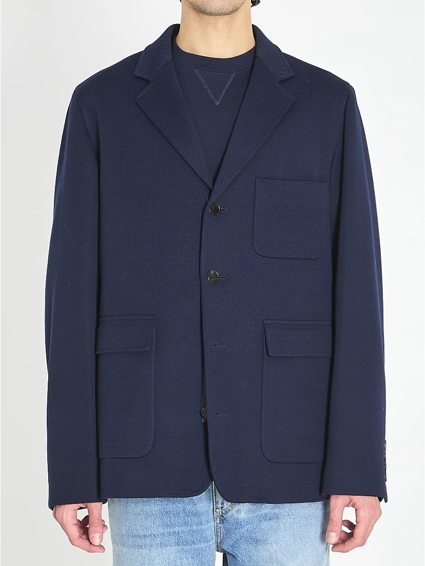 Web jacket