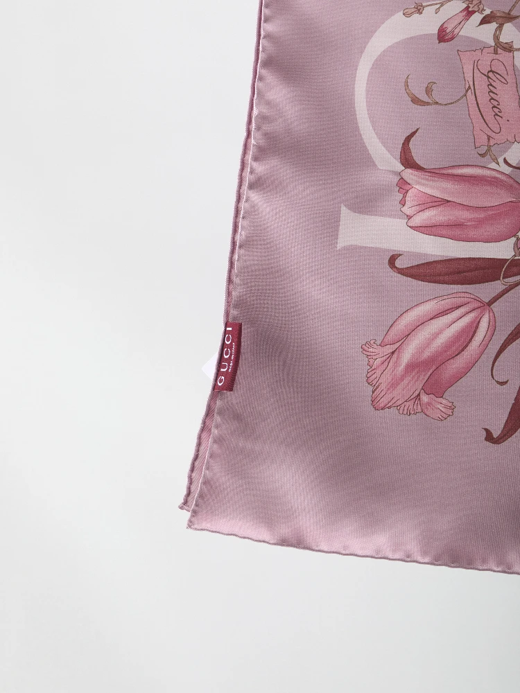 Printed silk foulard alternative