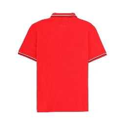 POLO CON PATCH LOGO